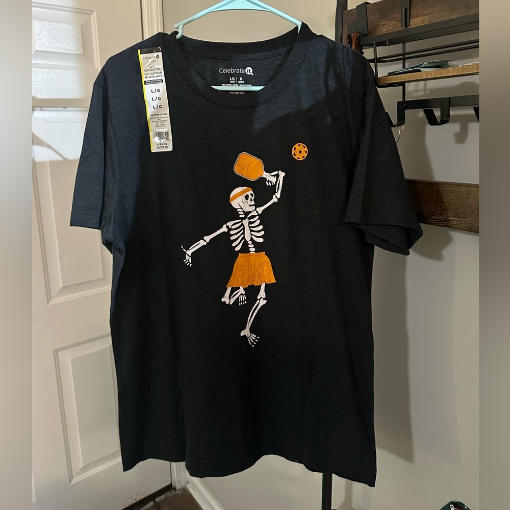 Black Skeleton Graphic T-Shirt